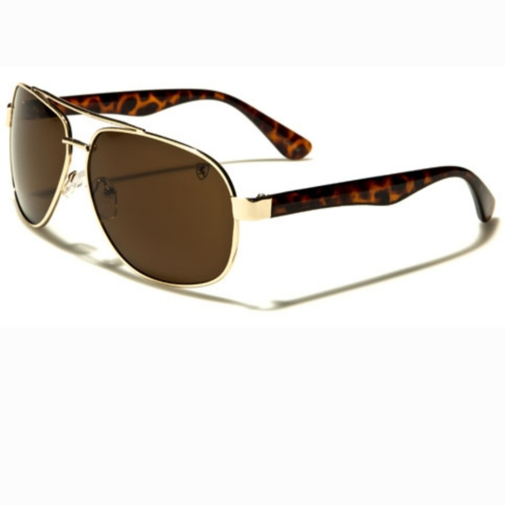 Aviator sunglasses .